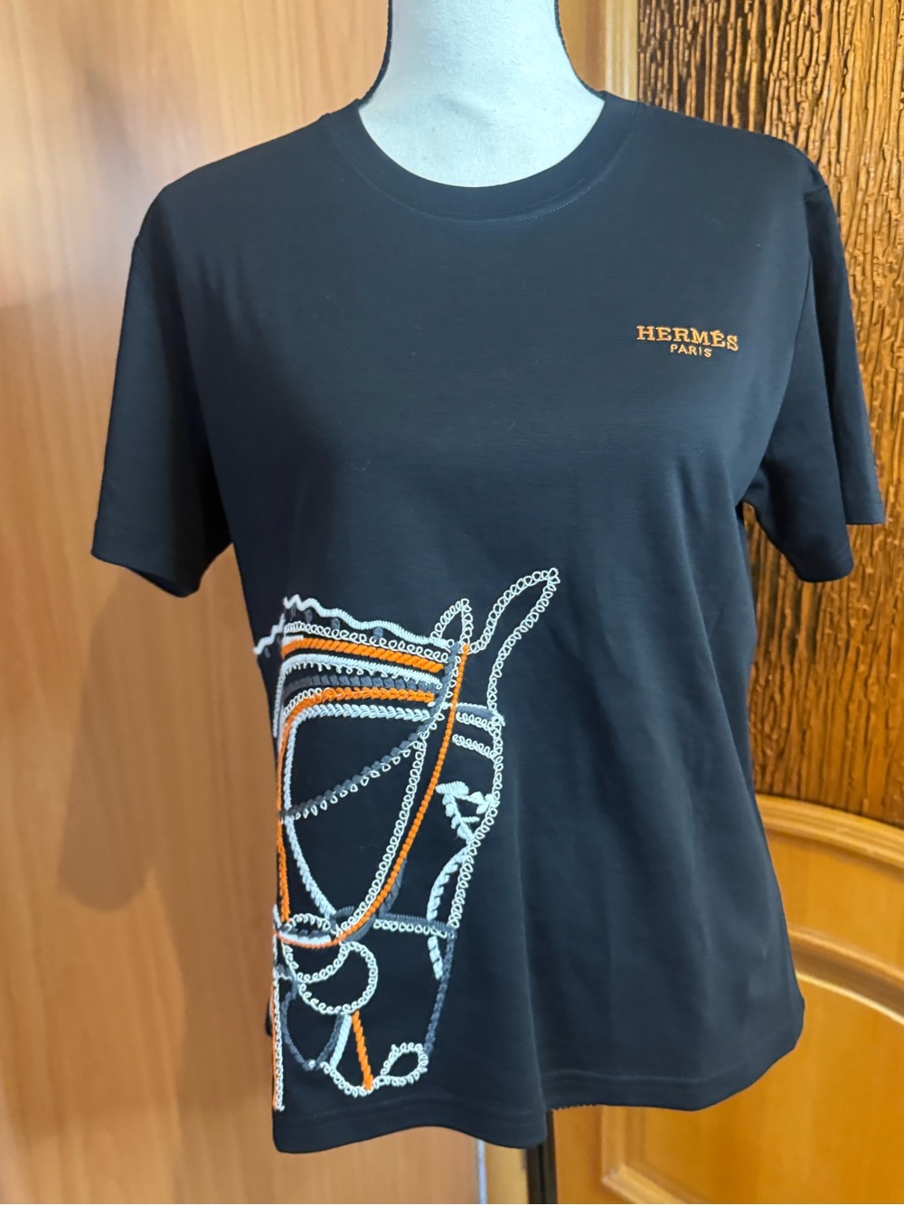 Hermes Black Short Sleeve cotton Tee with Orange & White Embroidery Sz L - Picture 7 of 16